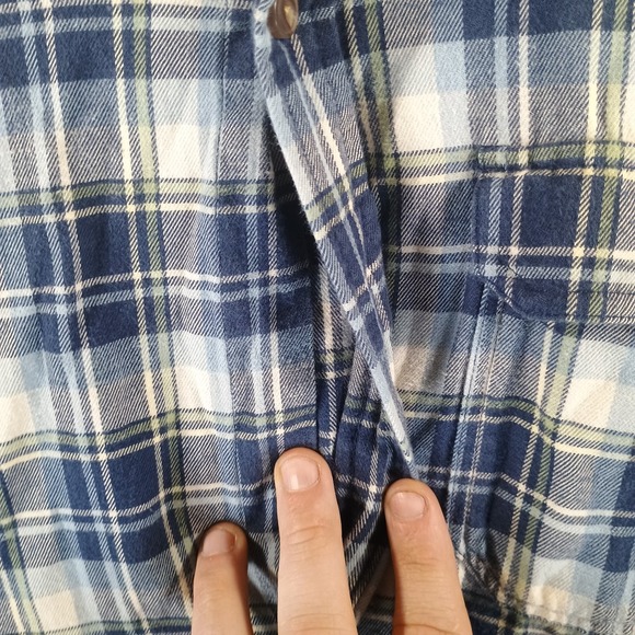 Patagonia Long Sleeved Fjord Flannel Shirt Men XXL Virtually Blue Missing Button - Picture 5 of 12